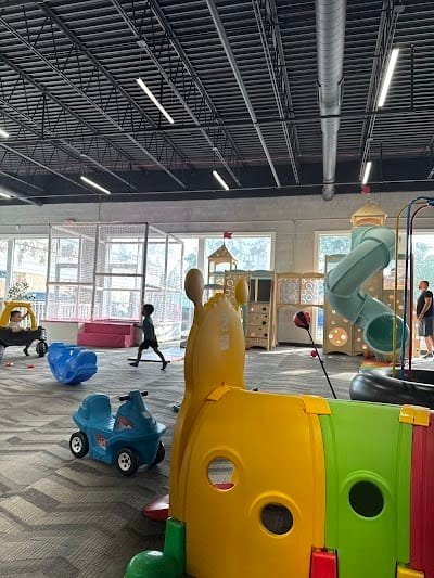 Play cafe in Darien Little Legends Indoor Playground 1